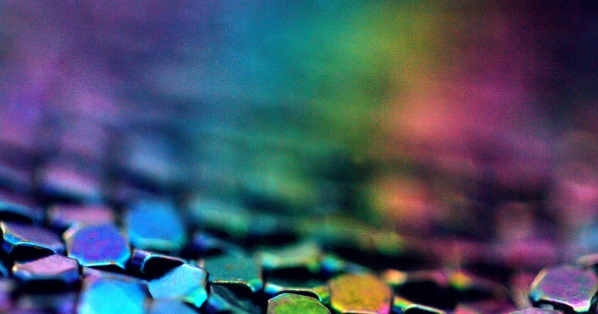 Why Anodized Titanium Colors Can Vary Between Batches