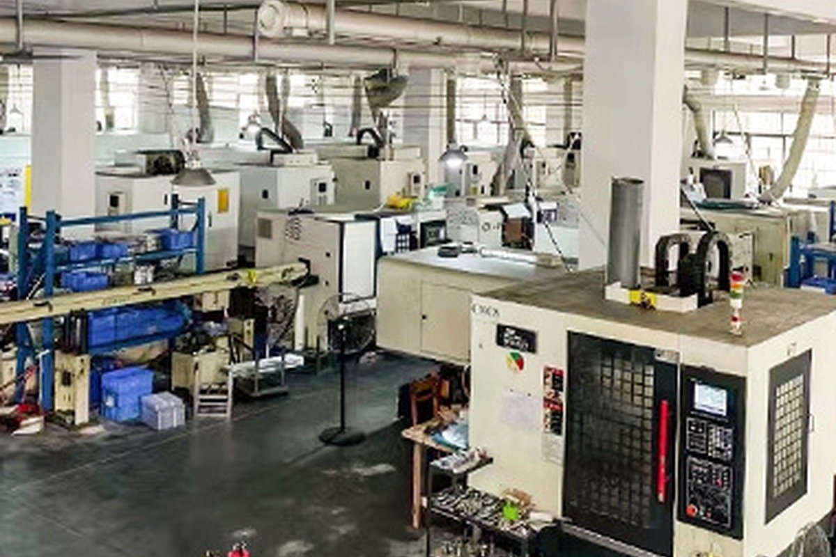 CNC machining equipment used for precision metal products