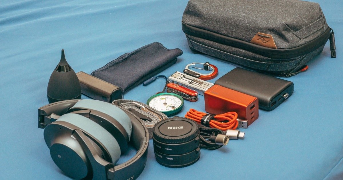 How to Build a Lightweight EDC Kit Without Losing Utility