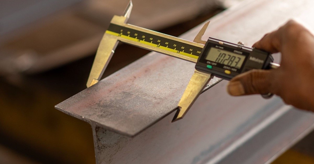 How to Test a Titanium Tactical Pen Sample Before Production